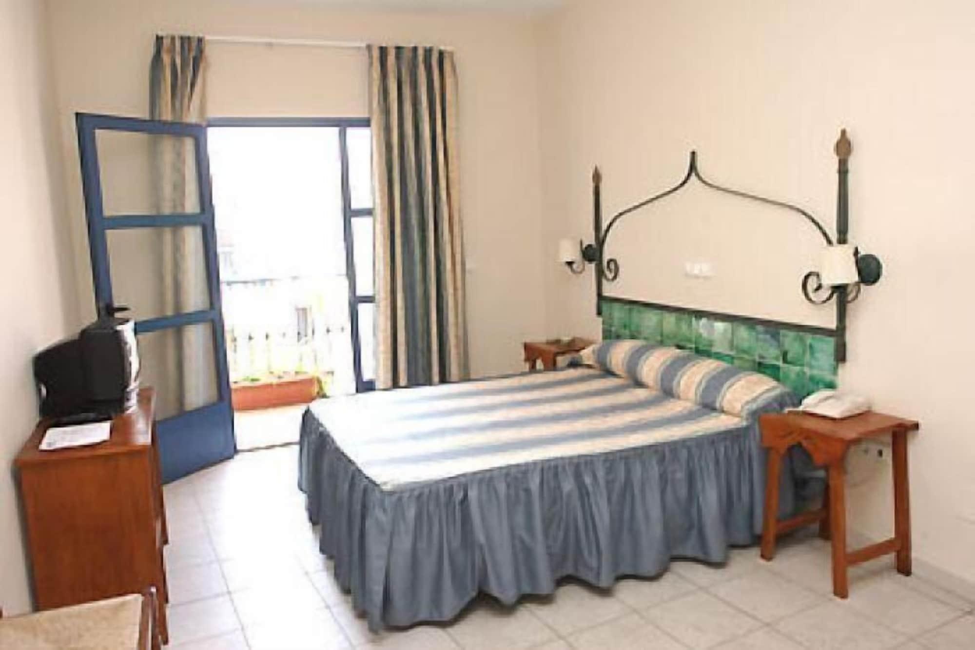 Atalaya Hotel 2*